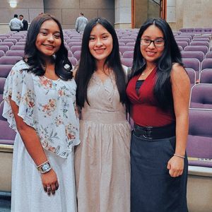 Meet your Posher, Daniela